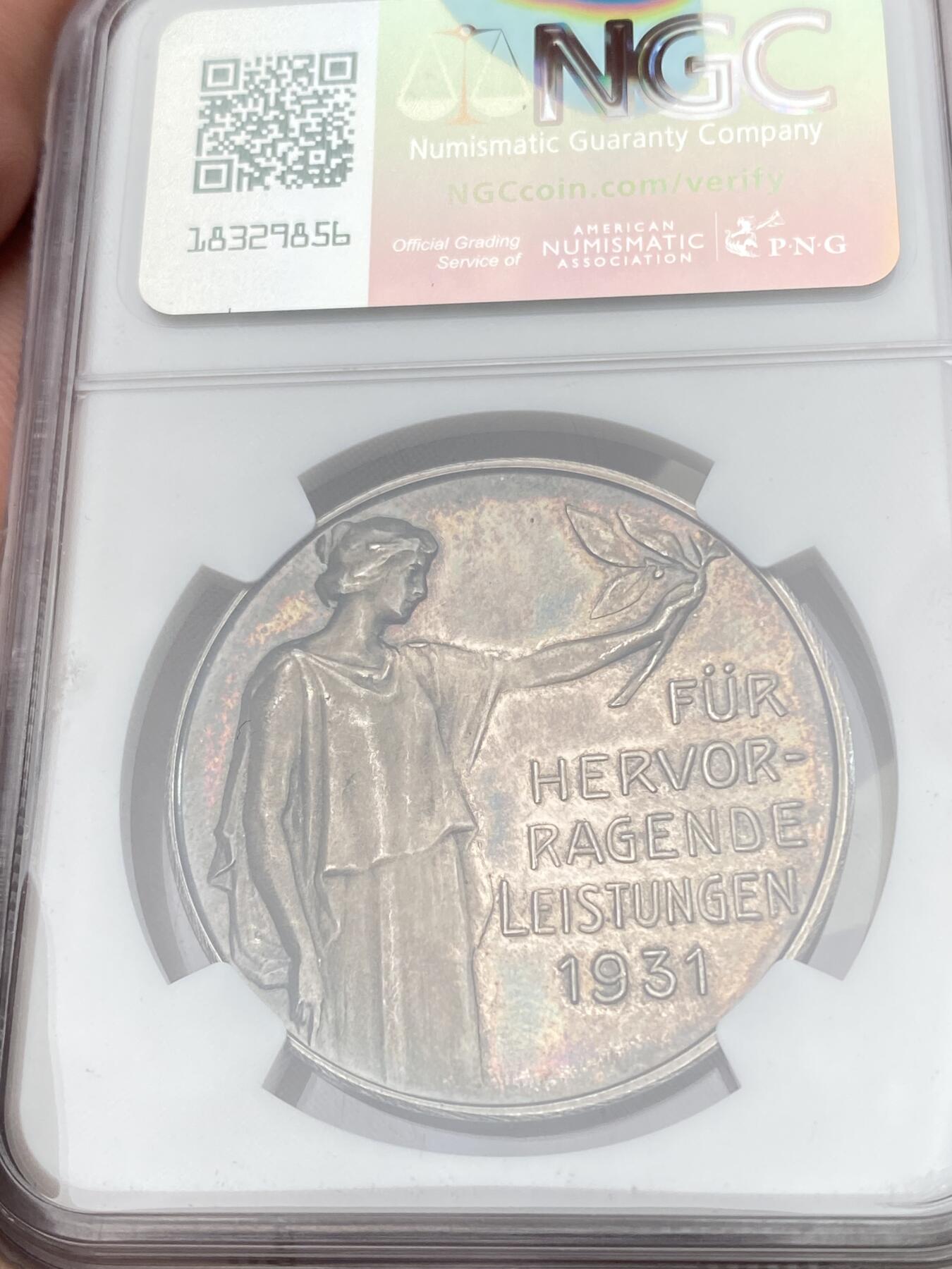 万国钱币拍卖第056期 NGC MS62 1931年德国信鸽育种协会纪念大银章 信鸽刻画非常精细 和平女神献上祝福