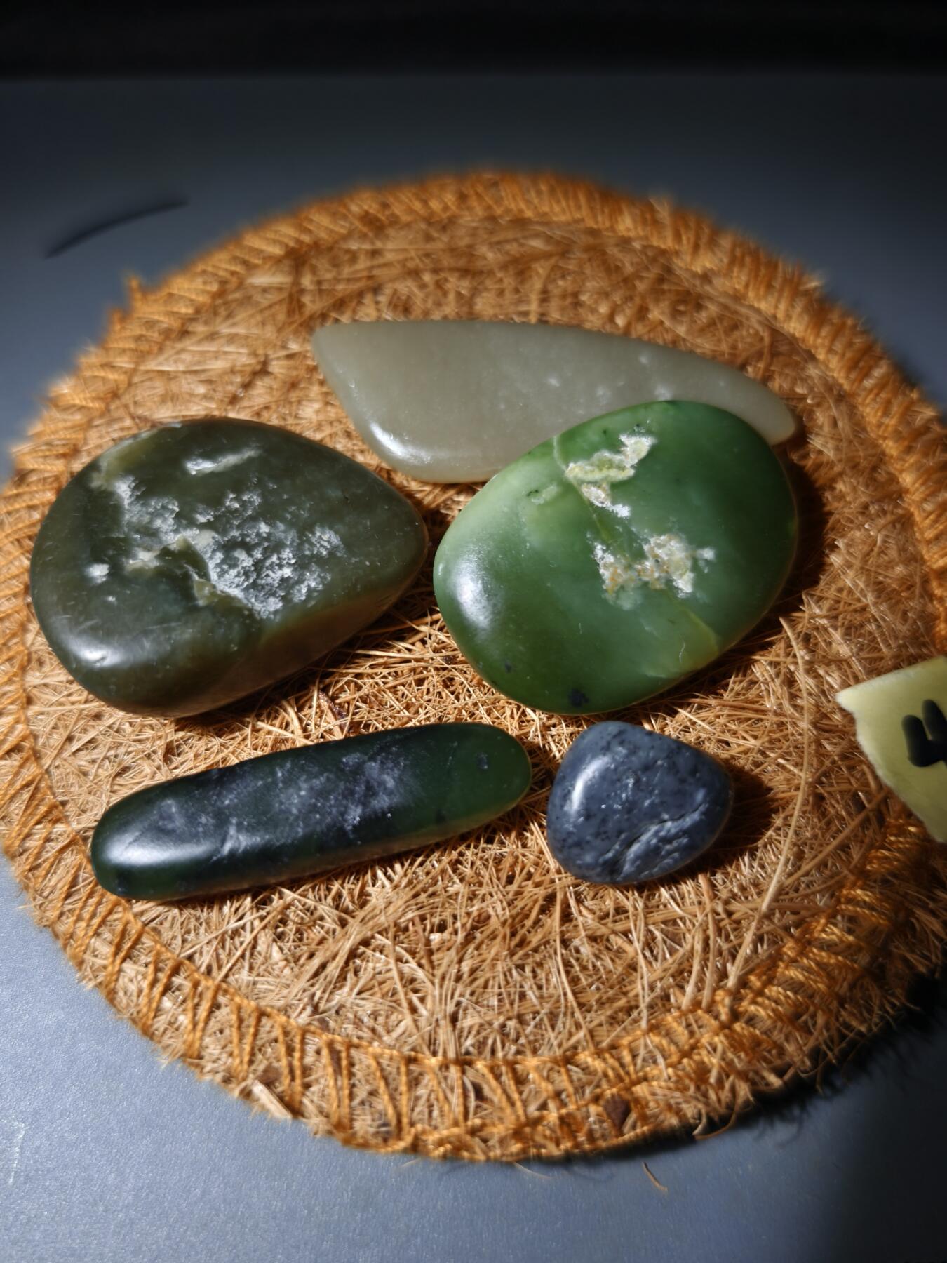 90期回流戒指饰品杂件纪念章丝路钱币专场 新疆和田玉籽料