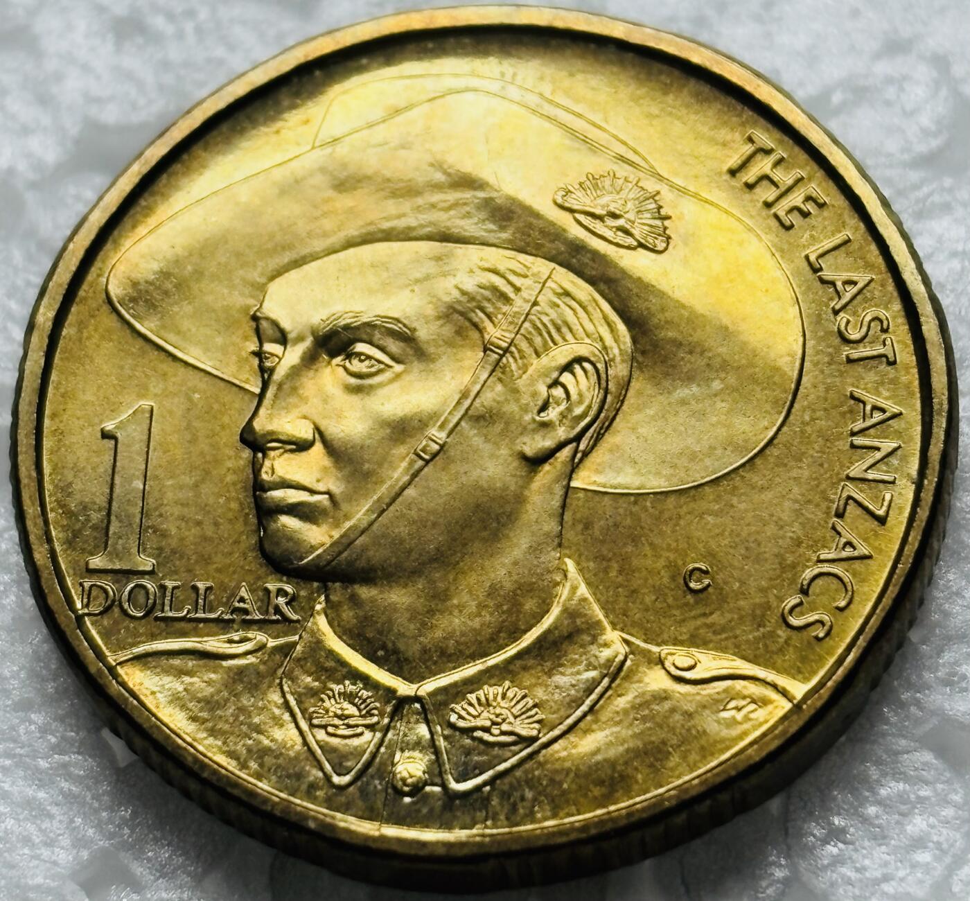 文馨钱币收藏第 284 场，【 长期接收代拍品】老藏家拍品南朝鲜李承晚时期货币，泰国大型纪念币，土耳其各时期及各国套币场 稀少原光澳大利亚1999年1澳元新澳军团90周年纪念币 卡册币