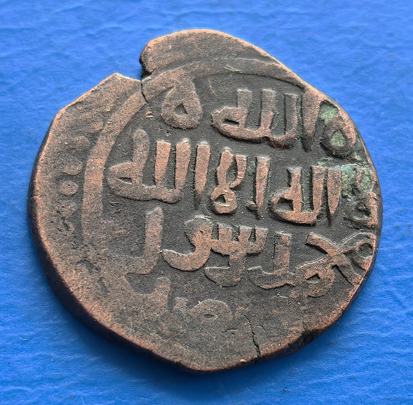 外国优质老铜币银币，周六九点倒数截拍，满百包邮，可寄存半年，喜欢朋友微信扫描二维码可直接参拍