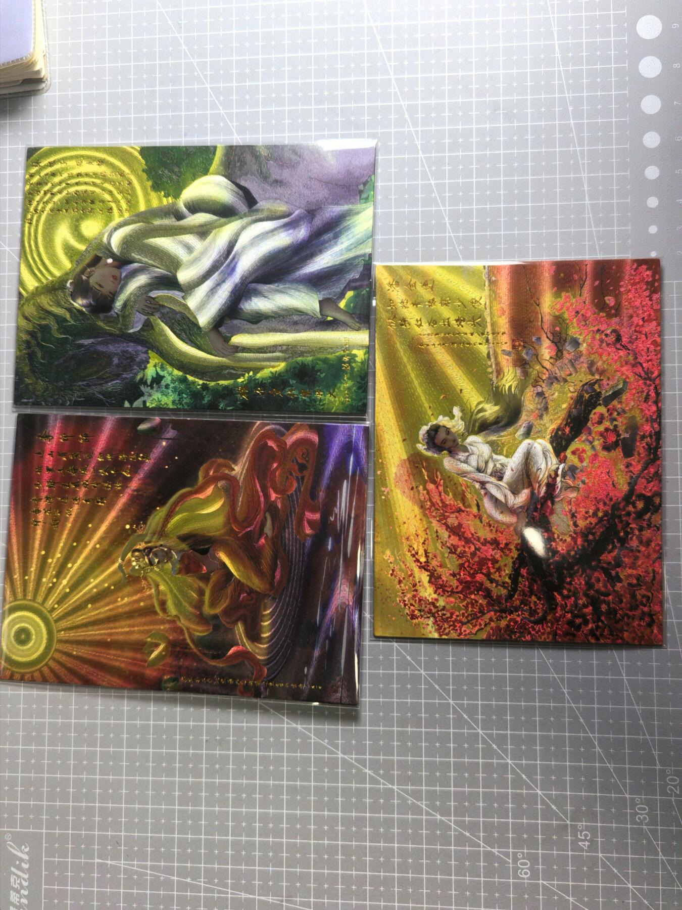 无佣金 不寄存 不收拍 链接少 我只是一个小小的卡牌收藏玩家   需要多宫大佬请私聊 部分卡牌设有底价（不想玩的那么累，即使有底价也会比市场价便宜的多，懂的自然懂） 拒绝小号抬价 大家放心拍 所有拍品部分套有卡膜 部分卡牌多宫 自制卡牌 不包厂瑕 放大镜 品控 勿拍 流拍商品会循环 感谢大家支持 留个关注 不定时上新 谢谢 大卡道卡牌 满赠大卡 3张粗闪