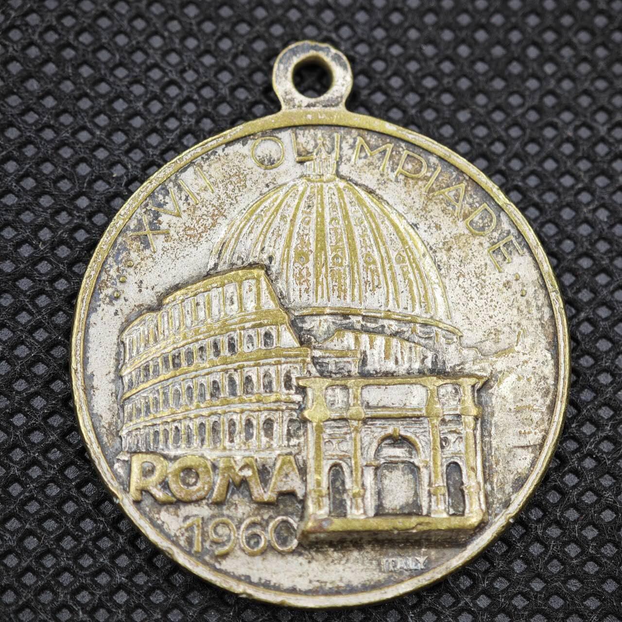 【淘币小摊】限时拍第八百一十六拍  纪念章场  满百包邮可预留两周  周一统一发货  罗马奥运会纪念章 直径32mm