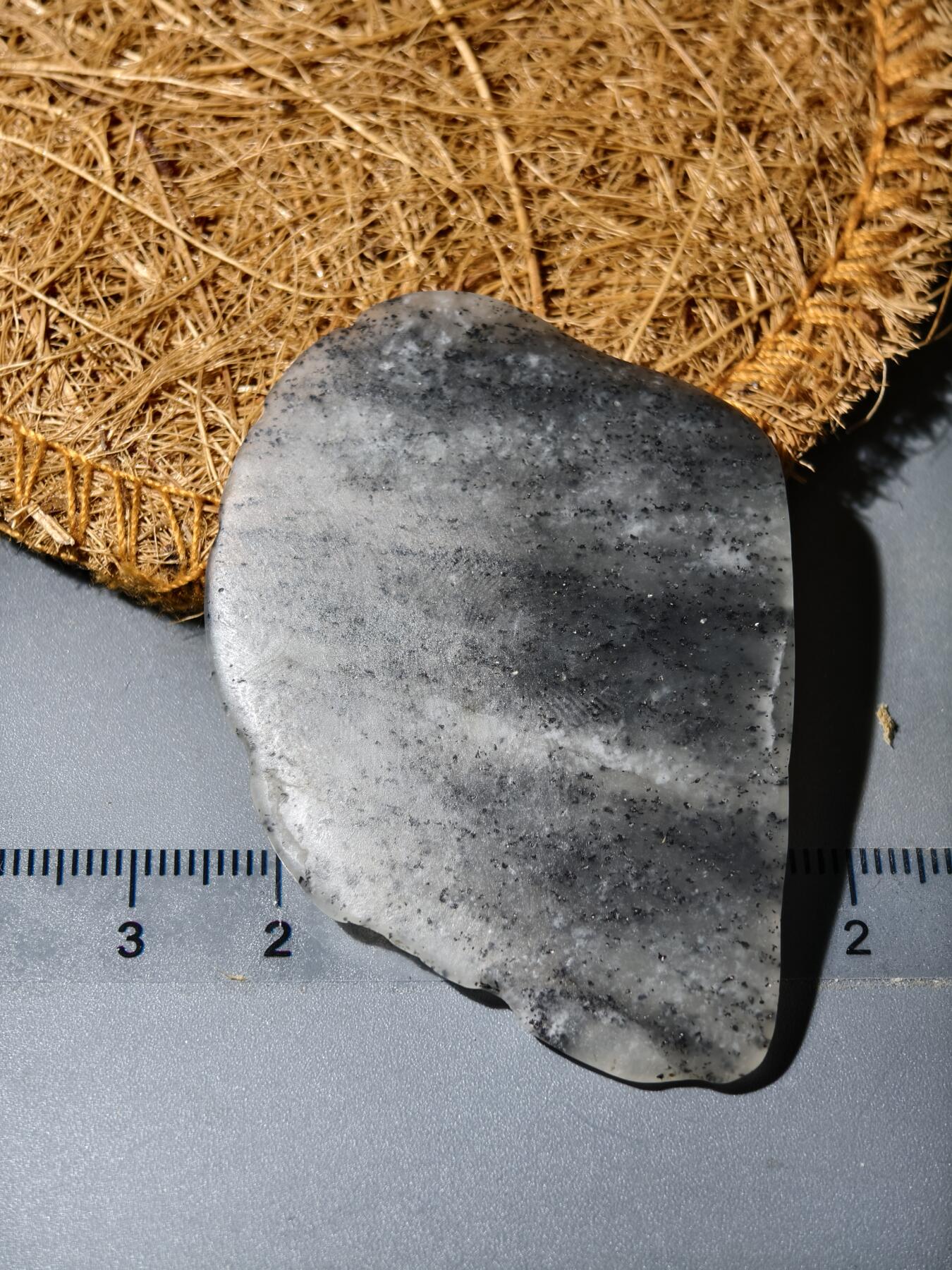 90期回流戒指饰品杂件纪念章丝路钱币专场 新疆和田玉籽料