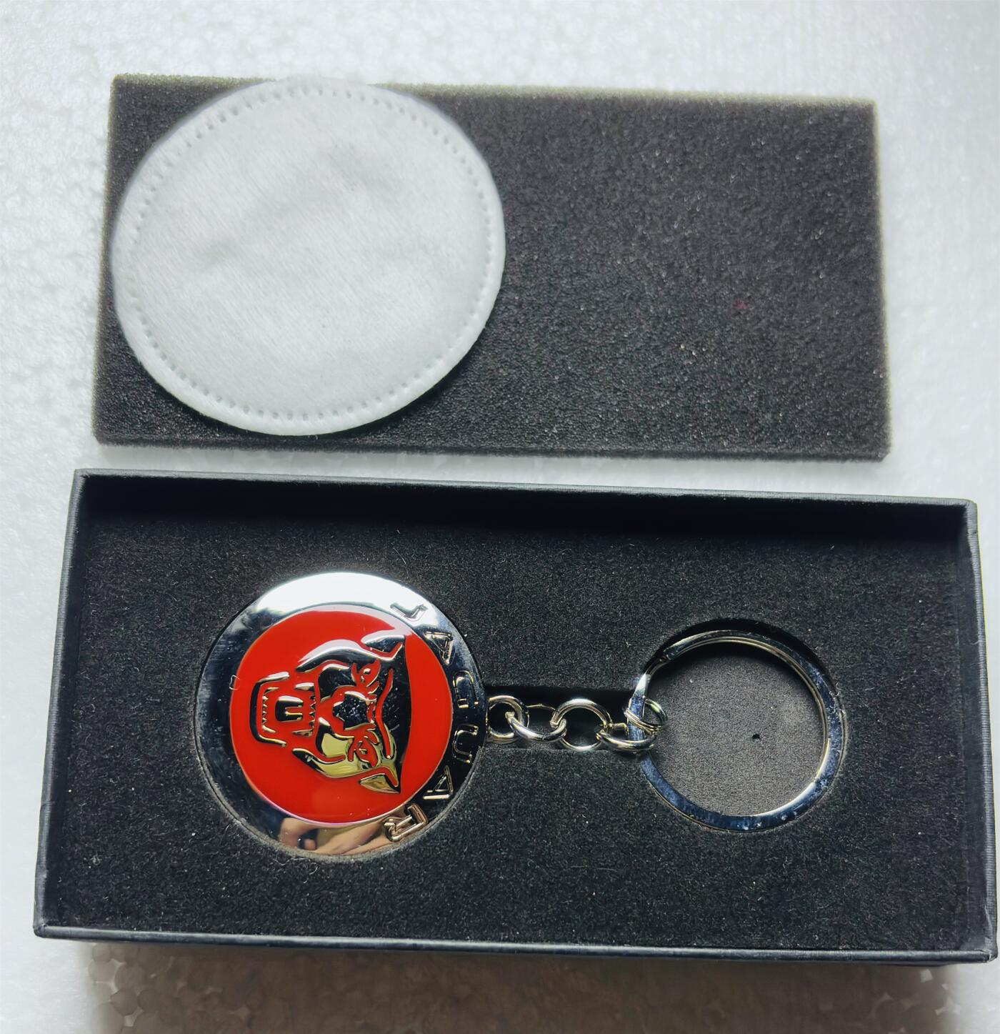 文馨钱币收藏第 284 场，【 长期接收代拍品】老藏家拍品南朝鲜李承晚时期货币，泰国大型纪念币，土耳其各时期及各国套币场 原盒捷豹钥匙扣