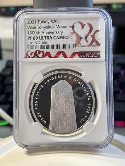 第183期拍卖 - 土耳其2021年突厥吐谷浑纪念碑1300周年PROOF银币NGC PF69UC，31.1g，925银，发行量3000枚，带证书，极富纪念意义和收藏价值。
