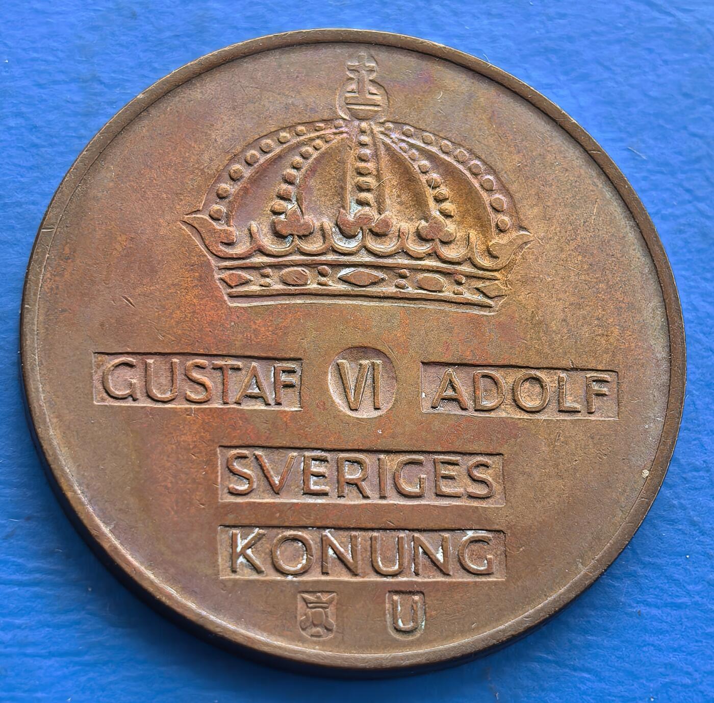 外国优质老铜币银币，周六九点倒数截拍，满百包邮，可寄存半年，喜欢朋友微信扫描二维码可直接参拍 瑞典1965年5欧尔