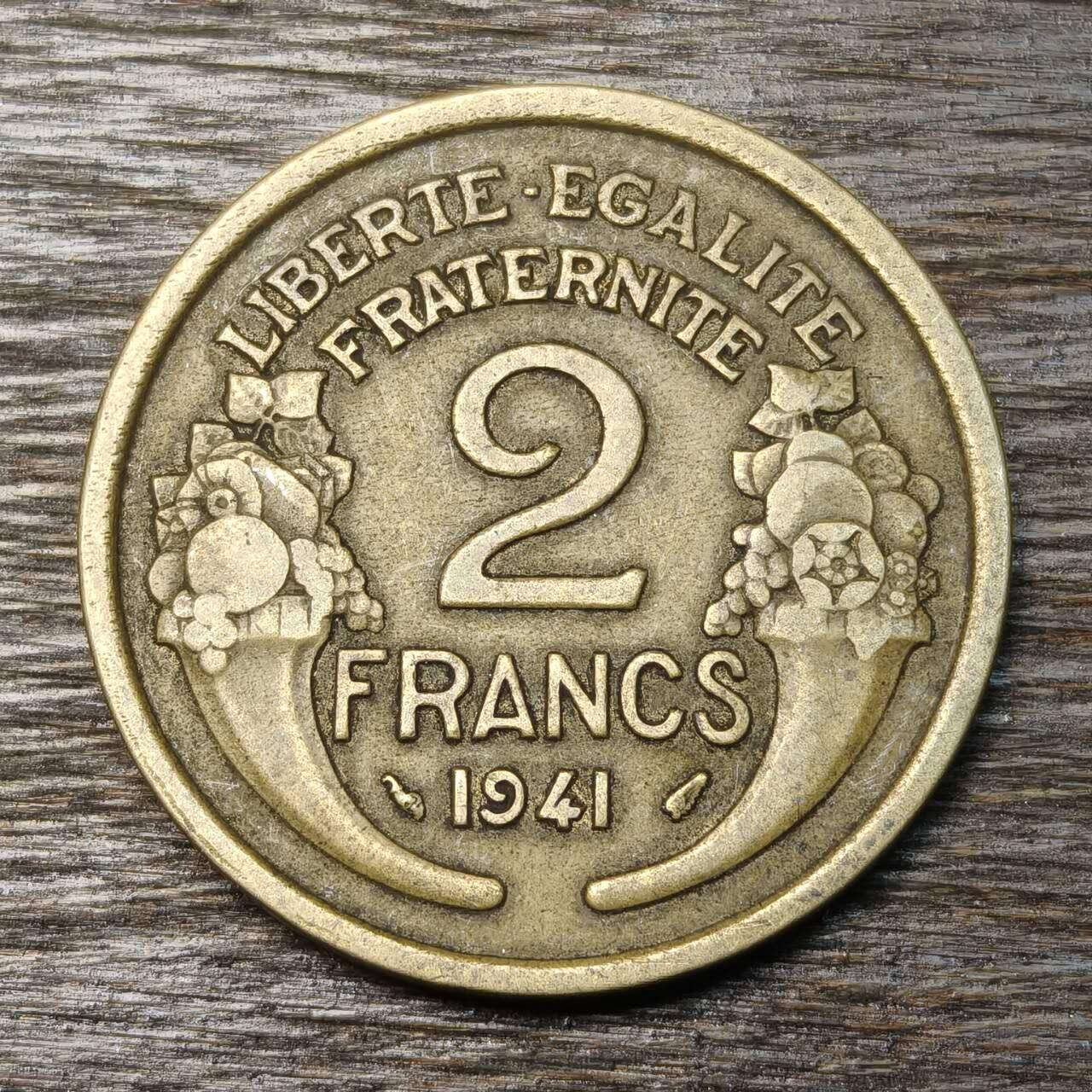 【铜匠收藏】★第134场★散币场，无佣金，30包邮。不满30元，支付5元运费。《接受代拍 代送NGC评级》 法国 1941年 2法郎 铝青铜币 谷物女神