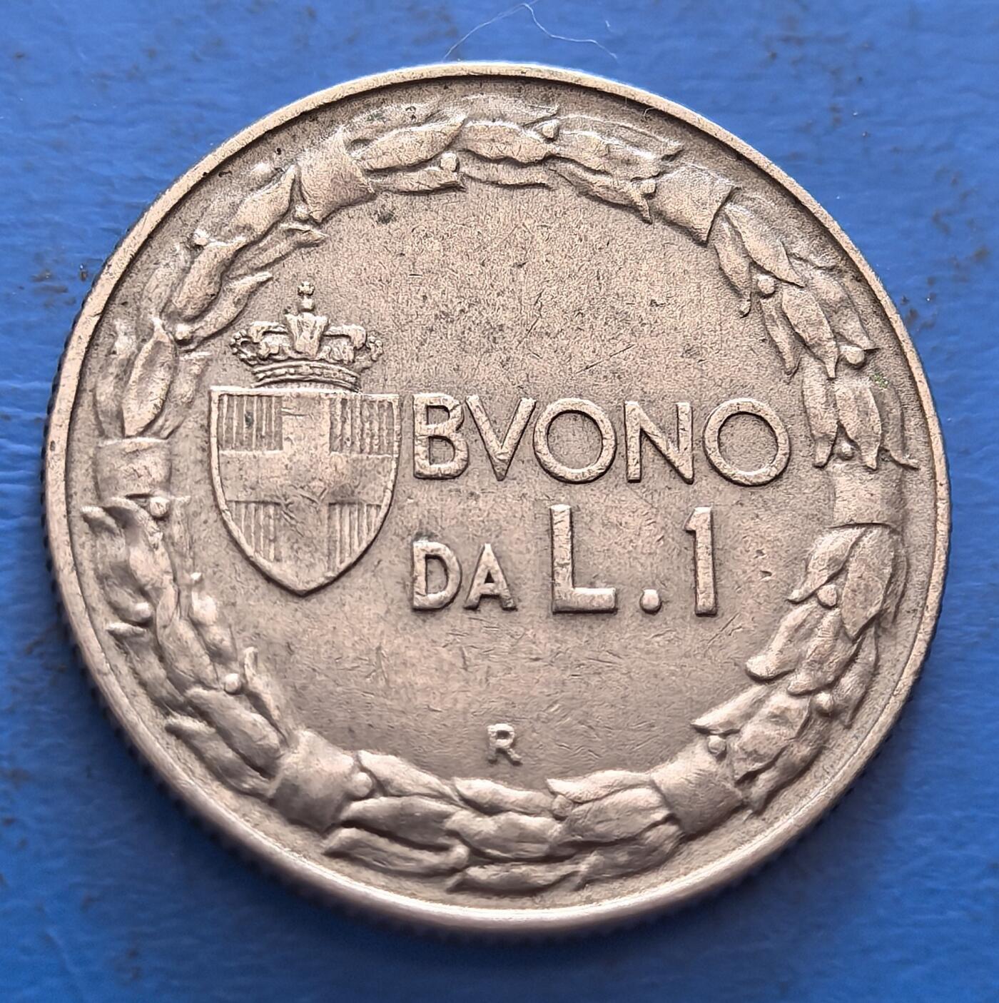 外国优质老铜币银币，周六九点倒数截拍，满百包邮，可寄存半年，喜欢朋友微信扫描二维码可直接参拍 意大利1922年1里拉