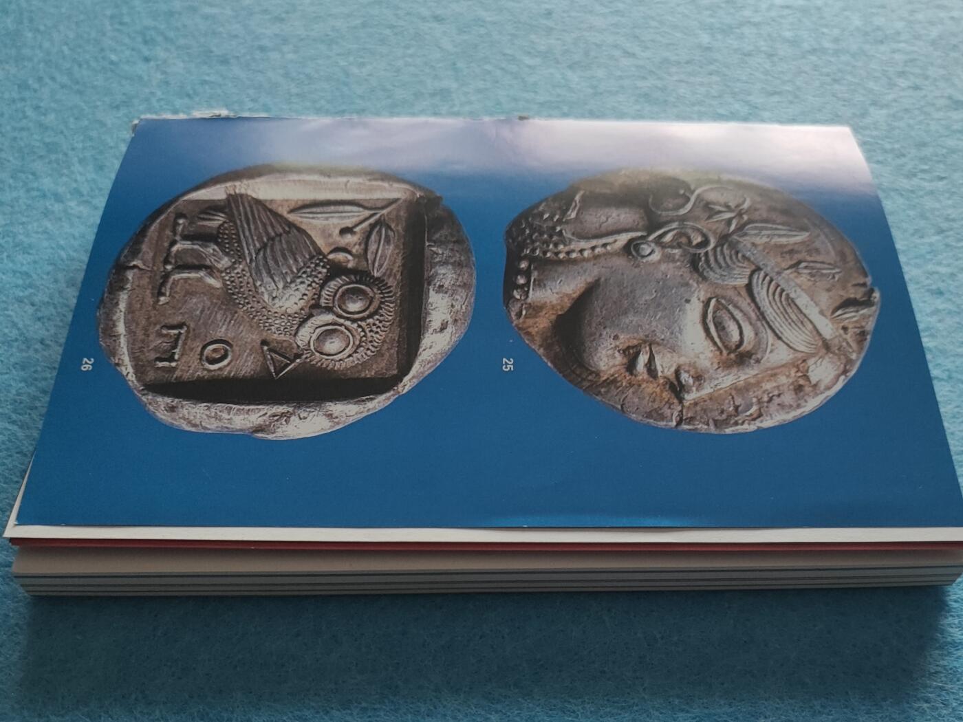 11月30日 🌏全球币章 多品：《1994中华人民共和国邮票目录》32开 硬精装 旧品相+32开钱币书残页（几十个彩页+大部分文字）