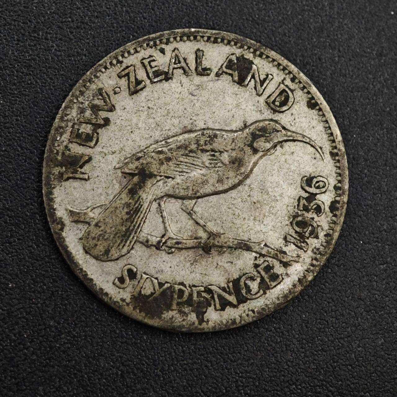 【淘币小摊】实时拍第八百一十四拍   散币场   满百包邮可预留二周 每周一统一发货   新西兰1936年乔治五世6便士银币