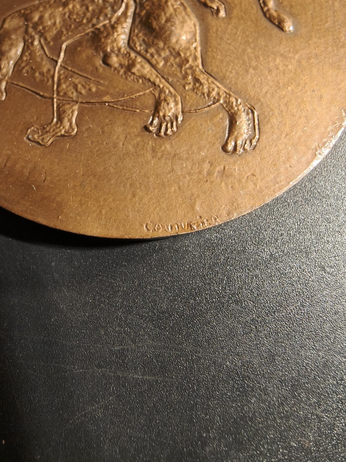 老王徽章第167期 法国国家铁路公司1962年东巴黎电气化大铜章     大师库德雷作品     直径68mm.    重量126.4g