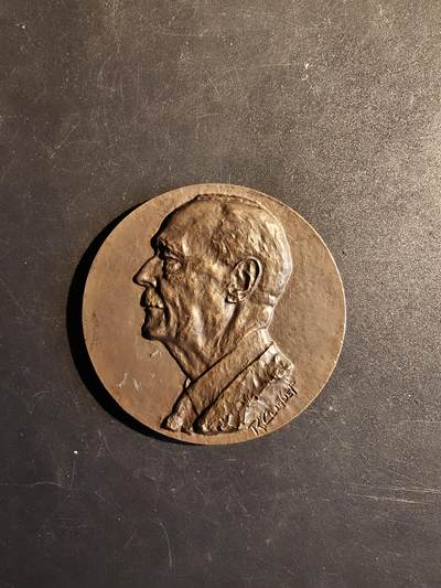 老王徽章第167期 - 比利时国务大臣阿尔贝·爱德华·扬森（1883-1966）大铜章     直径64mm.    重量120g