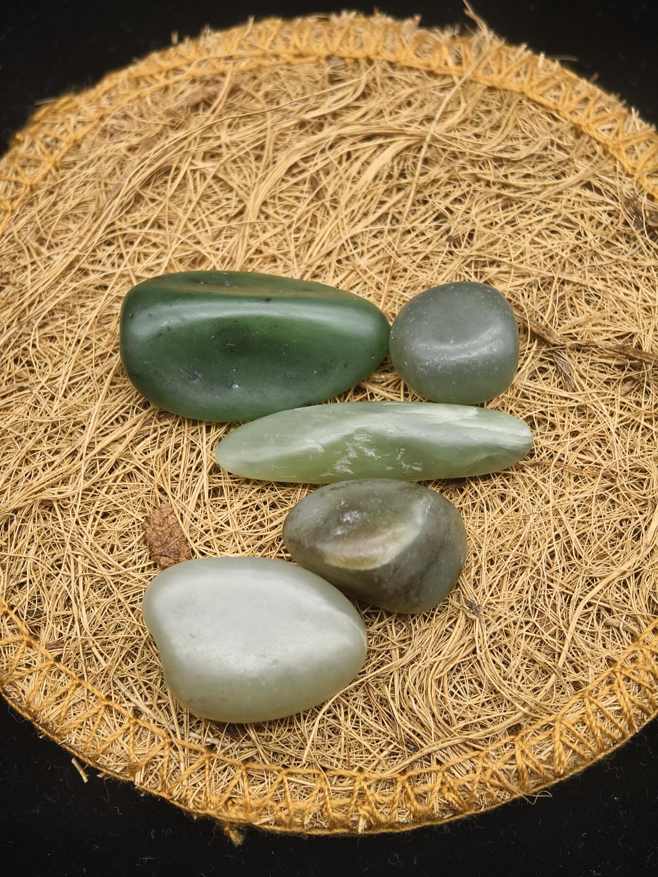 90期回流戒指饰品杂件纪念章丝路钱币专场 新疆和田玉籽料