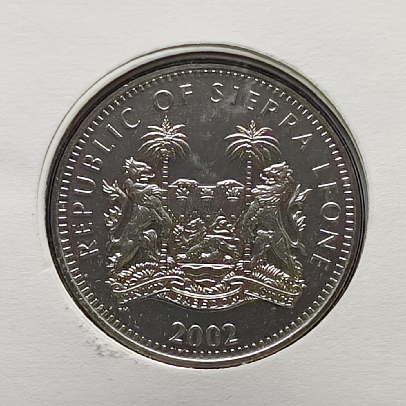 【全场包邮】纯粹捡漏拍482场（免费代拍第19场）-币封+套装+富兰克林（注意佣金） 【邮币封】塞拉利昂2002年1元纪念伊丽莎白皇太后克朗型纪念币邮币封