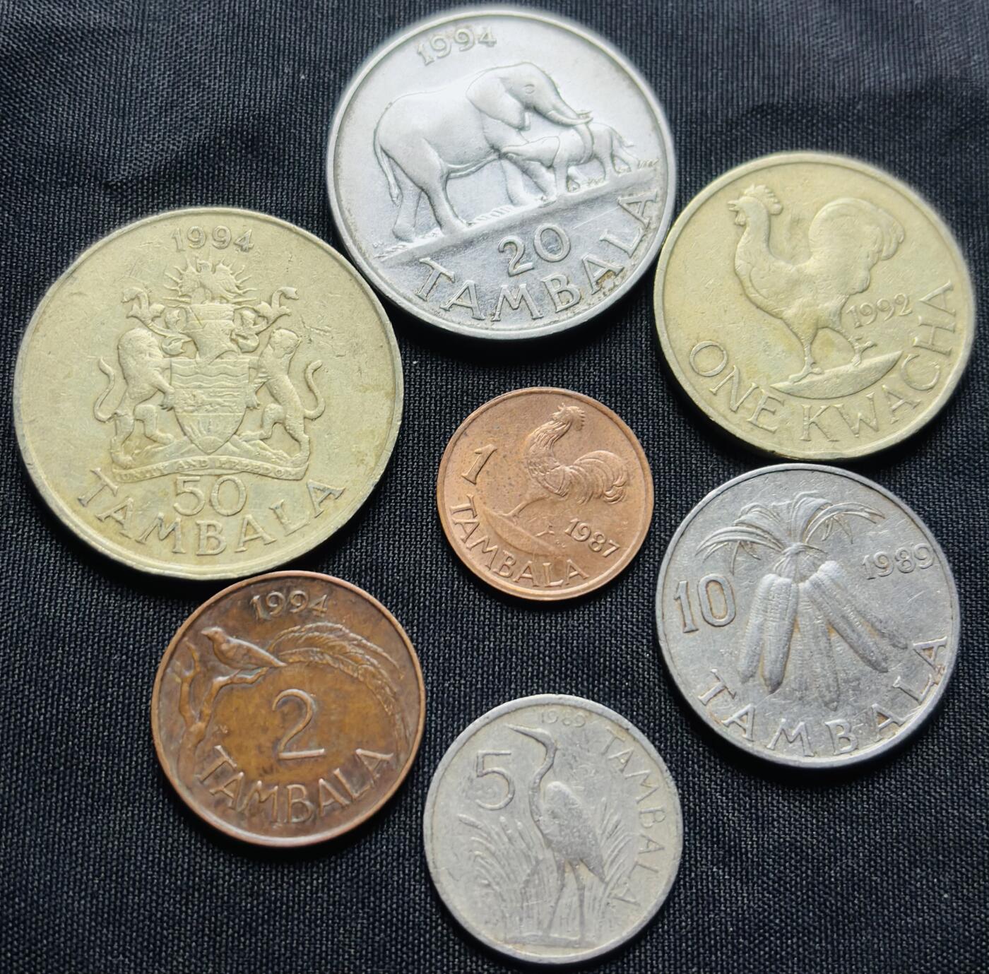 文馨钱币收藏第 284 场，【 长期接收代拍品】老藏家拍品南朝鲜李承晚时期货币，泰国大型纪念币，土耳其各时期及各国套币场 好品马拉维 7 枚套