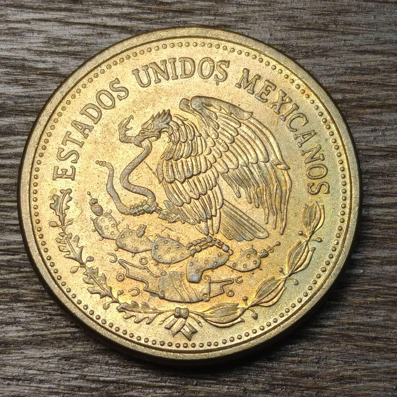 【铜匠收藏】★第134场★散币场，无佣金，30包邮。不满30元，支付5元运费。《接受代拍 代送NGC评级》 墨西哥 1989年 100比索 黄铜币