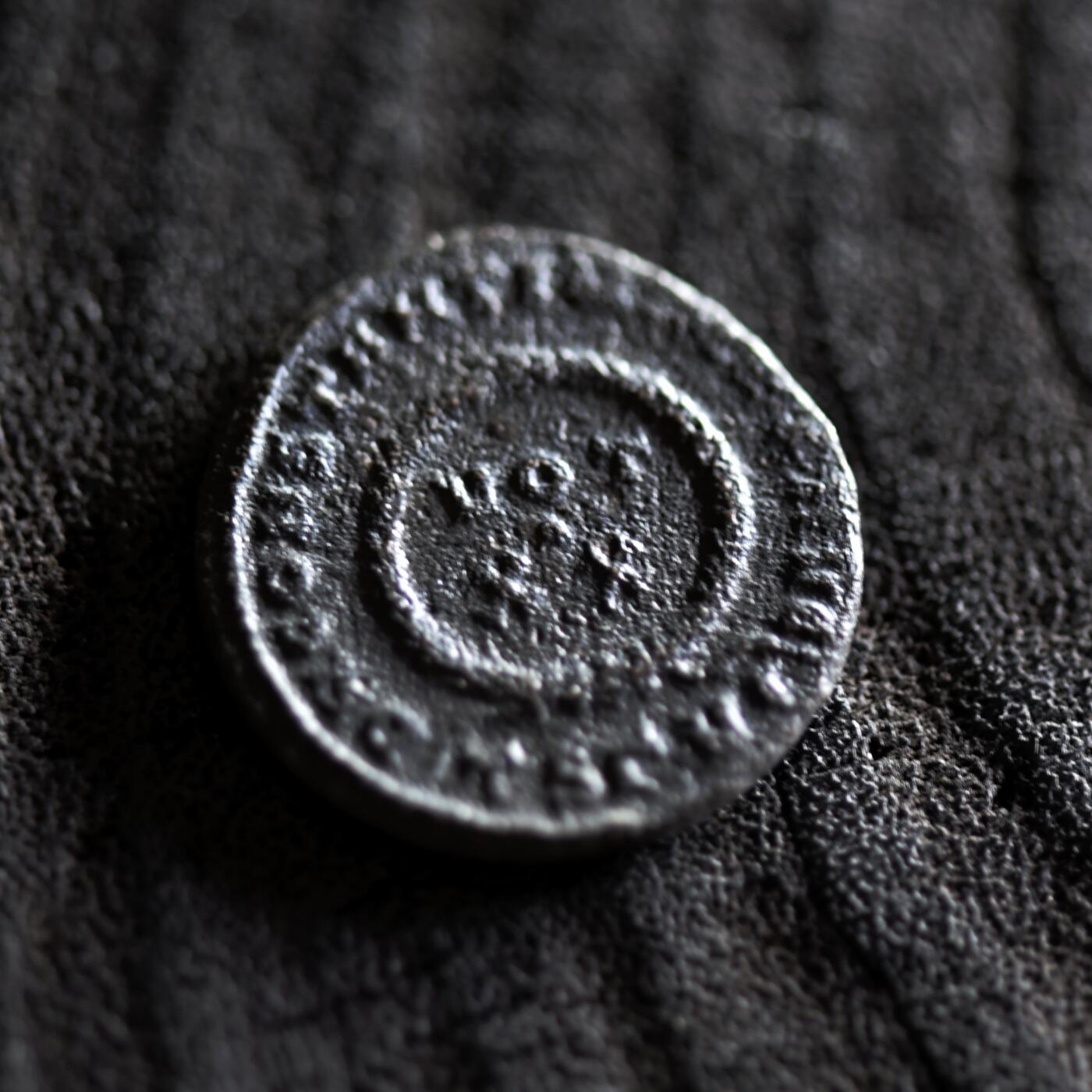 【良泉】【2025年最后一场】12月18日晚19.30点开拍！188组【直播场】西方古代钱币、丝路杂项、印章！ 公元320年【古罗马】君士坦丁大帝“誓愿二十年”铜币，萨塞洛尼基亚造币厂，2.93克