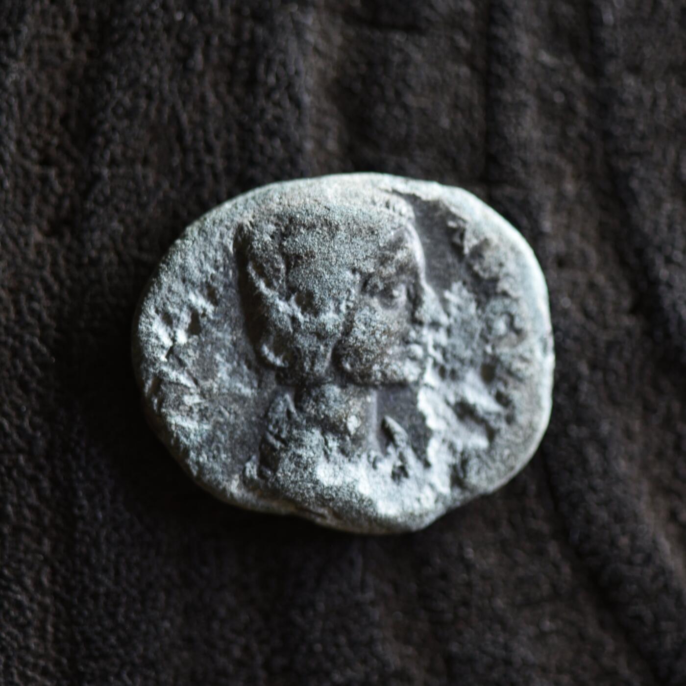 【良泉】【2025年最后一场】12月18日晚19.30点开拍！188组【直播场】西方古代钱币、丝路杂项、印章！ 【罕见边境币】公元193-211年【古罗马】尤利娅·多姆娜，2.25克