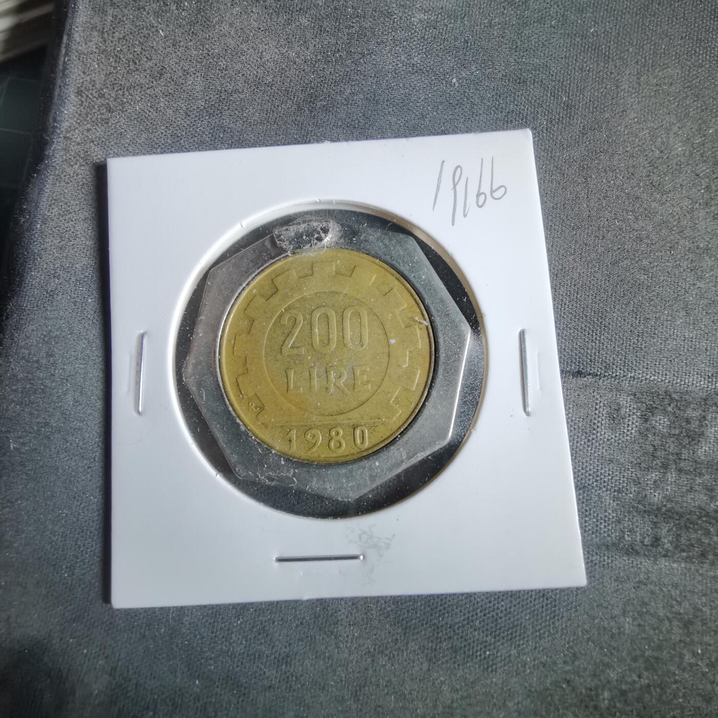 沼泽如烟--第919场 意大利1980年挂件残