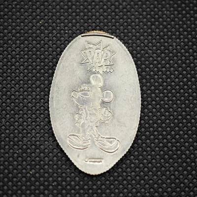 【淘币小摊】限时拍第八百一十六拍  纪念章场  满百包邮可预留两周  周一统一发货  - 米老鼠纪念章直径42mm