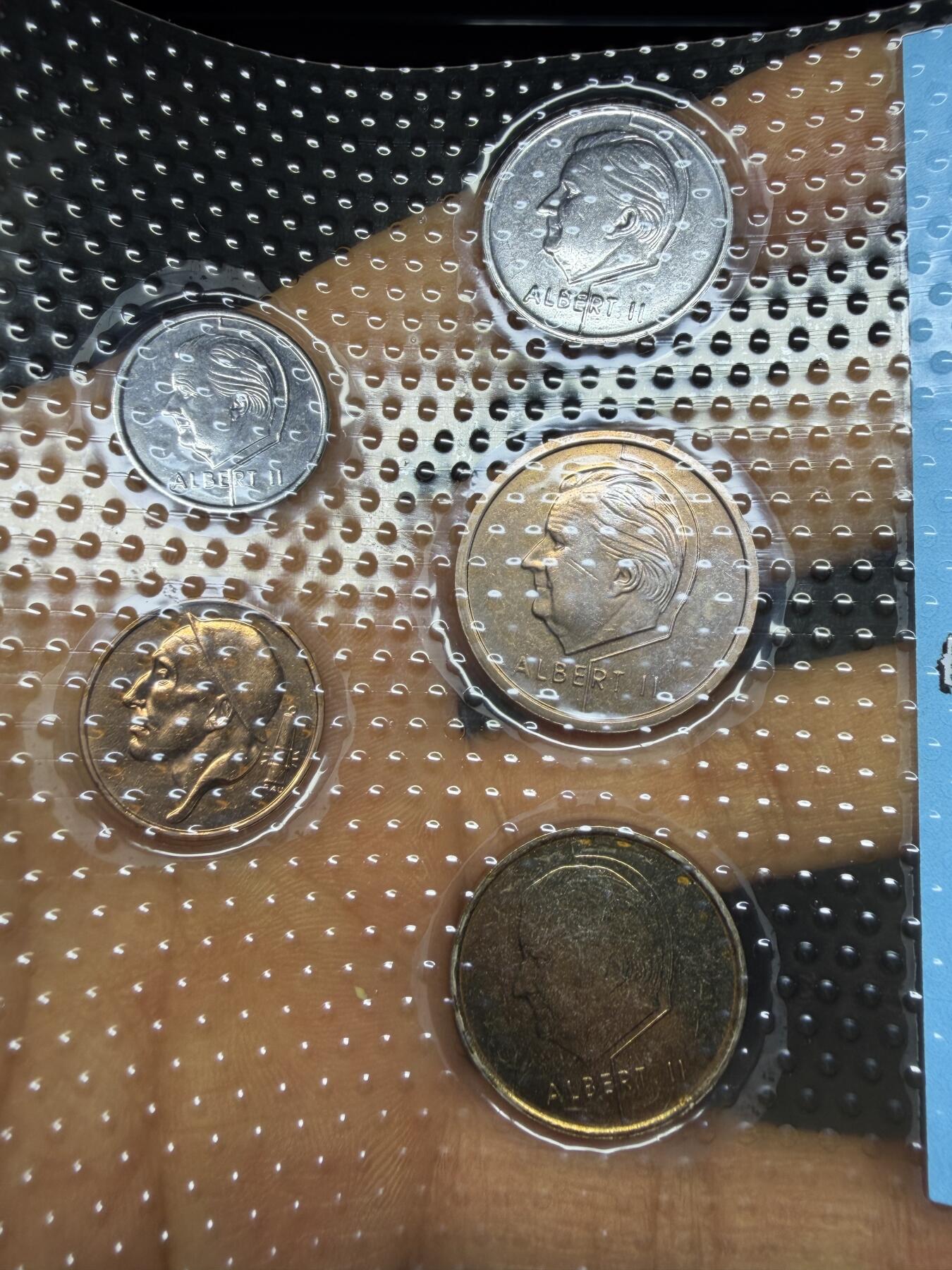 2025年集古藏今外币拍卖第十期-第10场—（总第290拍-纸币专场），本期拍完结算一次，发货时间2-3天，休息几天后继续新的一期拍卖。 1994-1998年比利时一套