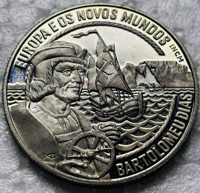 文馨钱币收藏第 284 场，【 长期接收代拍品】老藏家拍品南朝鲜李承晚时期货币，泰国大型纪念币，土耳其各时期及各国套币场 - 葡萄牙1993年 航海家迪亚兹2.5埃居精制纪念币