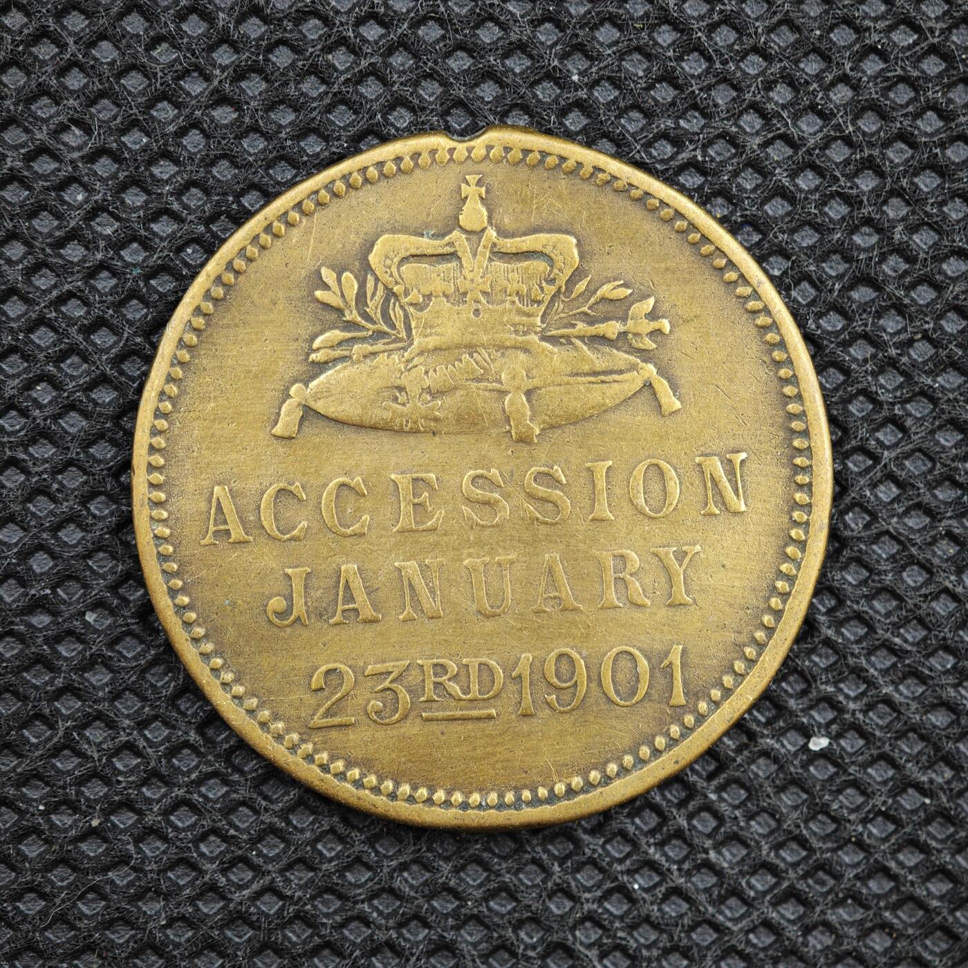 【淘币小摊】限时拍第八百一十六拍  纪念章场  满百包邮可预留两周  周一统一发货   英国爱德华七世登基纪念章直径27mm