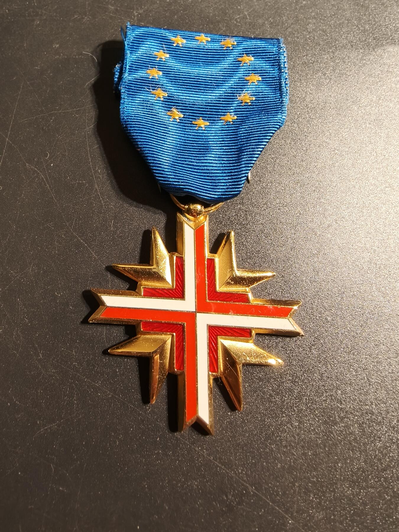 老王徽章第167期 欧盟老兵十字奖章