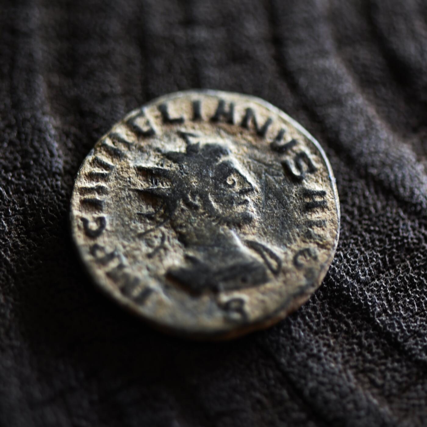 【良泉】【2025年最后一场】12月18日晚19.30点开拍！188组【直播场】西方古代钱币、丝路杂项、印章！ 公元271-272年【帕尔米拉帝国】瓦巴拉图斯，洗银币，3.16克