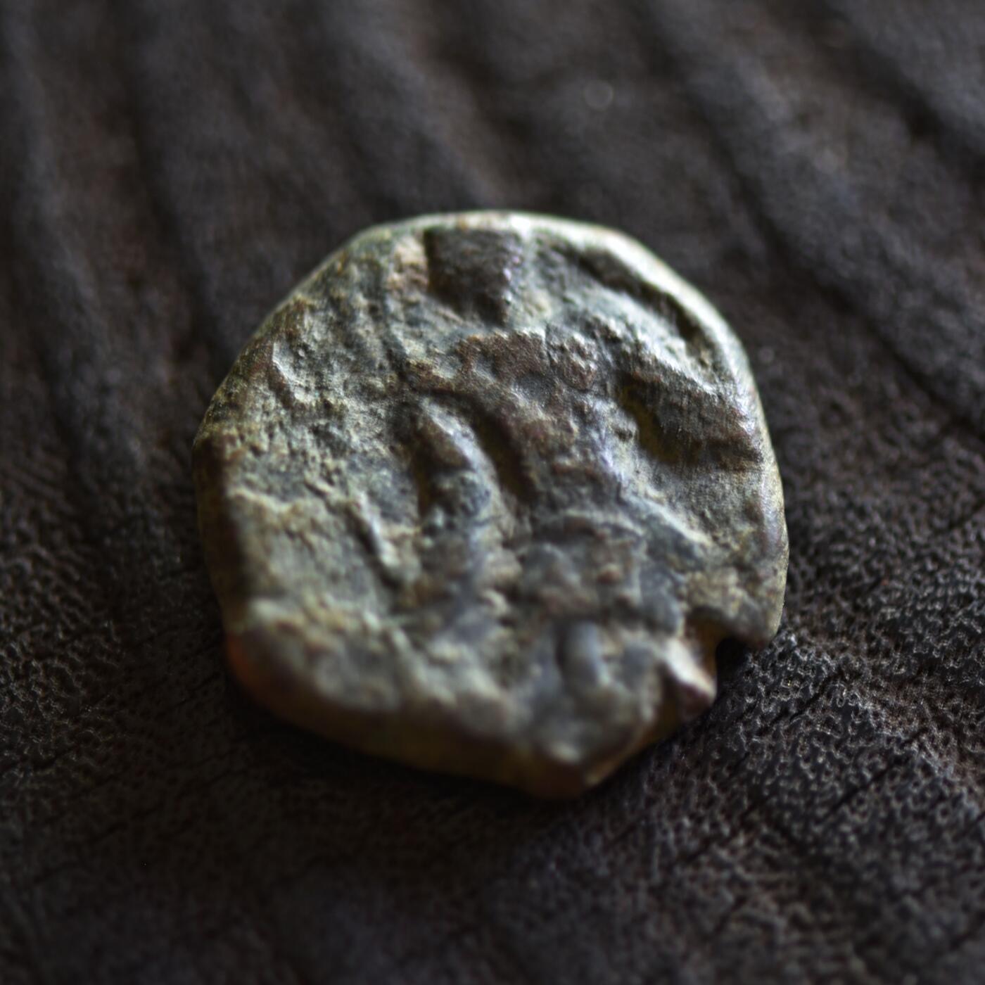 【良泉】【2025年最后一场】12月18日晚19.30点开拍！188组【直播场】西方古代钱币、丝路杂项、印章！ 公元247-267年【古印度】贵霜，婆湿色伽“湿婆瘤牛”铜币，5.98克