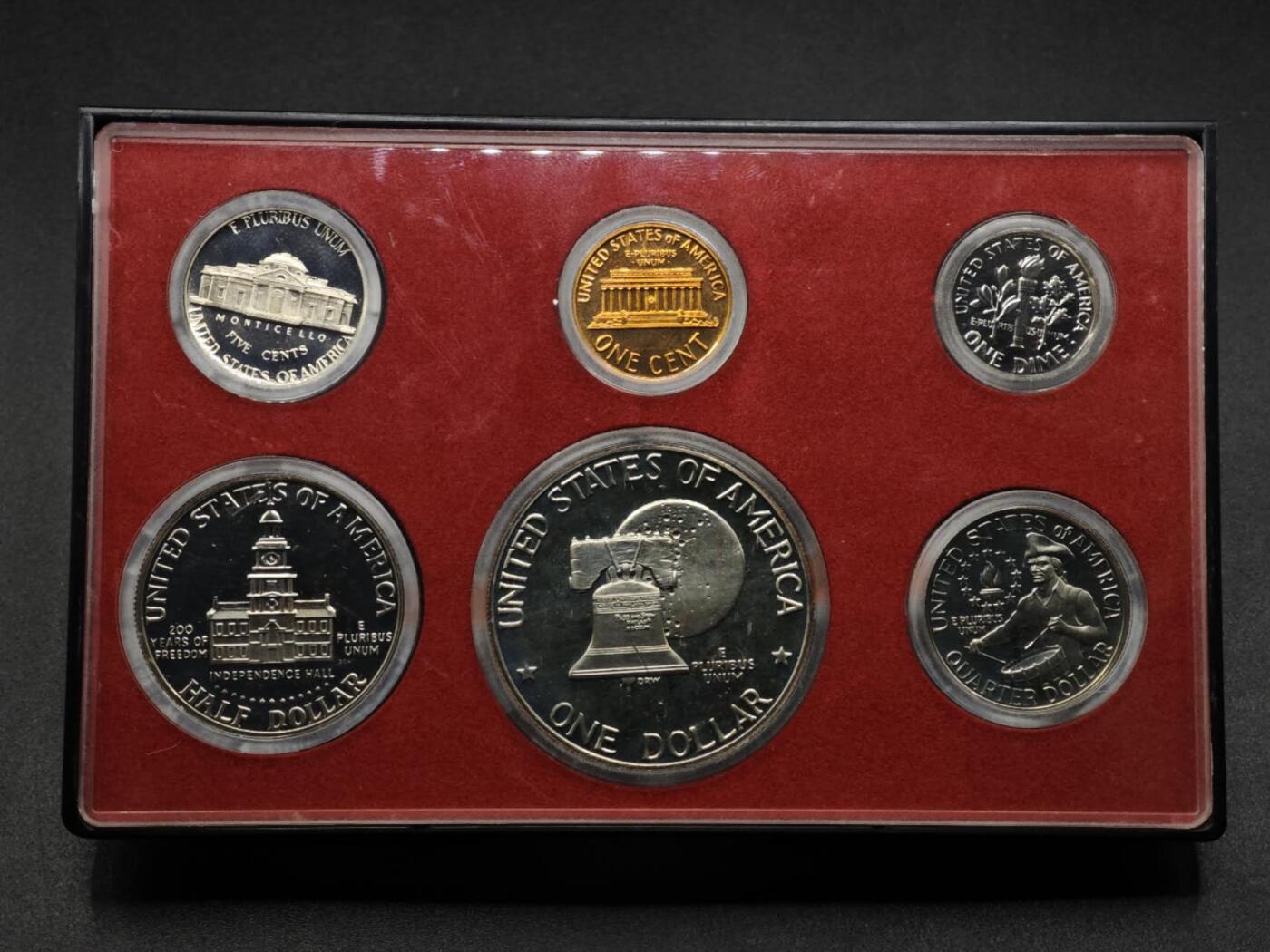 【淘币小摊】实时拍第八百一十五拍   银币套币场   满百包邮可预留二周 每周一统一发货   美国1976年精制套币