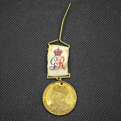 【淘币小摊】限时拍第八百一十六拍  纪念章场  满百包邮可预留两周  周一统一发货  -  英国1914年乔治五世访问铜章直径29mm