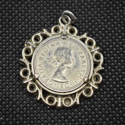 【淘币小摊】限时拍第八百一十六拍  纪念章场  满百包邮可预留两周  周一统一发货  -  英国幸运6便士吊坠直径30mm