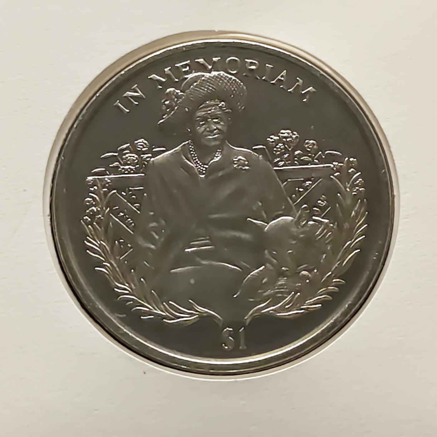 【全场包邮】纯粹捡漏拍482场（免费代拍第19场）-币封+套装+富兰克林（注意佣金） 【邮币封】塞拉利昂2002年1元纪念伊丽莎白皇太后克朗型纪念币邮币封