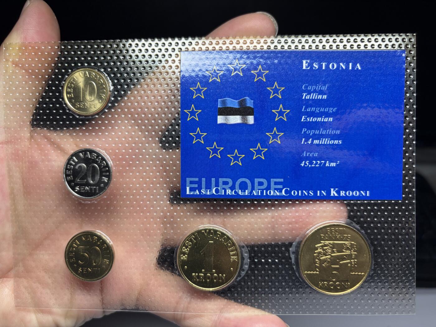 2025年集古藏今外币拍卖第十期-第10场—（总第290拍-纸币专场），本期拍完结算一次，发货时间2-3天，休息几天后继续新的一期拍卖。 1994-2003年爱沙尼亚套币一套