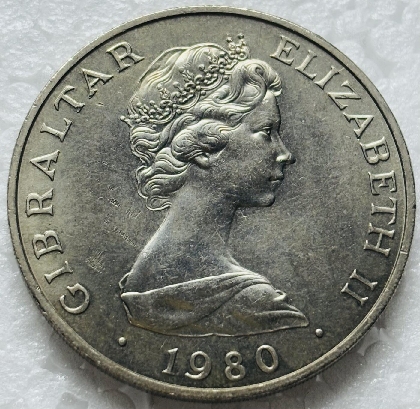 文馨钱币收藏第 284 场，【 长期接收代拍品】老藏家拍品南朝鲜李承晚时期货币，泰国大型纪念币，土耳其各时期及各国套币场 英属直布罗陀1980年1克郎纪念币 伟大的纳尔逊海军上将33mm