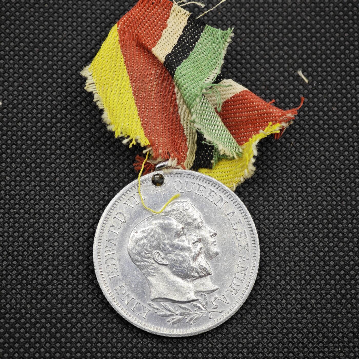 【淘币小摊】限时拍第八百一十六拍  纪念章场  满百包邮可预留两周  周一统一发货   英国1902年爱德华七世加冕纪念章直径38mm