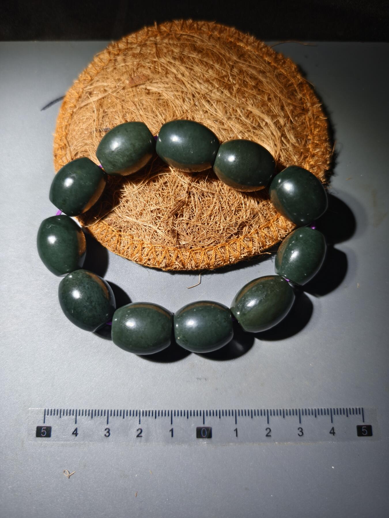 90期回流戒指饰品杂件纪念章丝路钱币专场 和田青玉手串