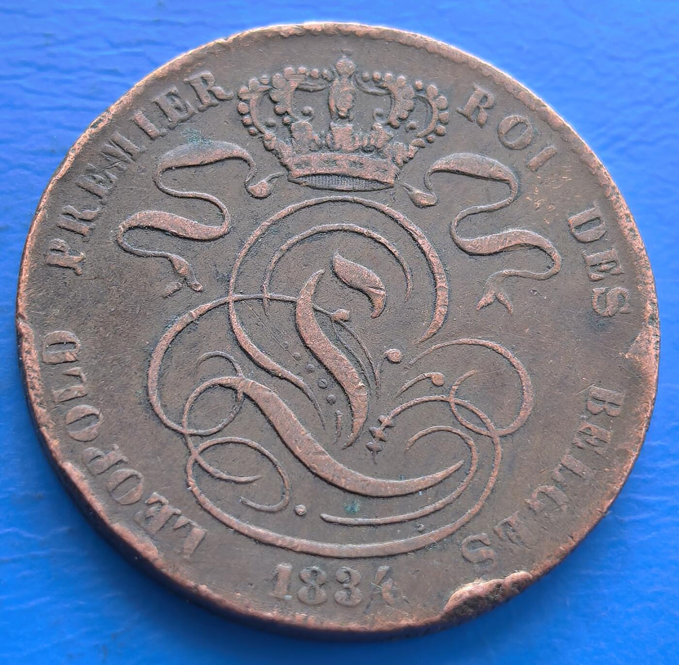 外国优质老铜币银币，周六九点倒数截拍，满百包邮，可寄存半年，喜欢朋友微信扫描二维码可直接参拍 少见比利时1834年5分大铜币