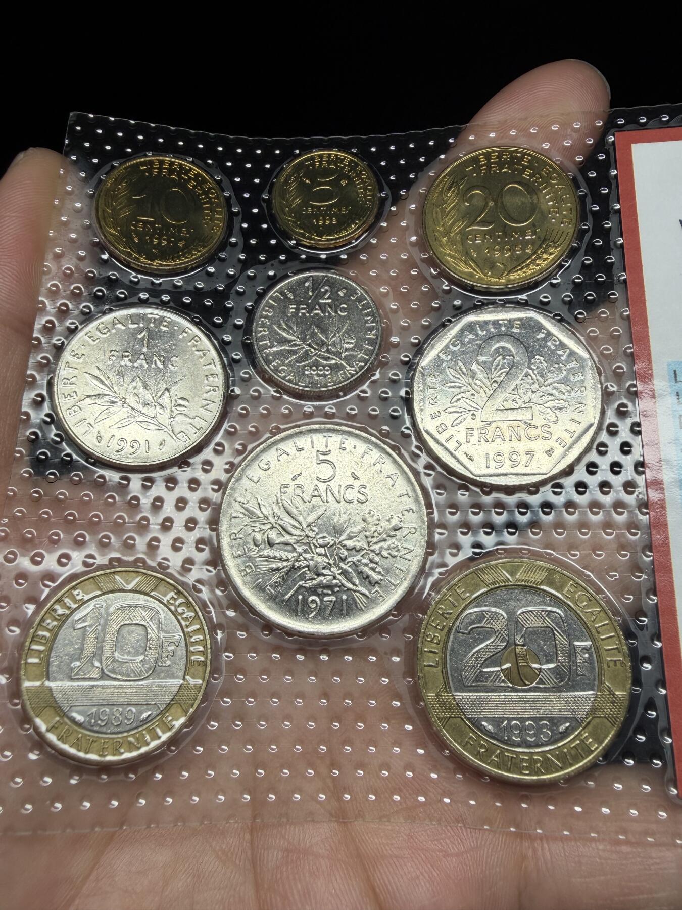 2025年集古藏今外币拍卖第十期-第10场—（总第290拍-纸币专场），本期拍完结算一次，发货时间2-3天，休息几天后继续新的一期拍卖。 法国各面值一套