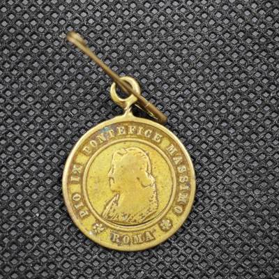 【淘币小摊】限时拍第八百一十六拍  纪念章场  满百包邮可预留两周  周一统一发货  -  梵蒂冈圣母教皇纪念章直径21mm