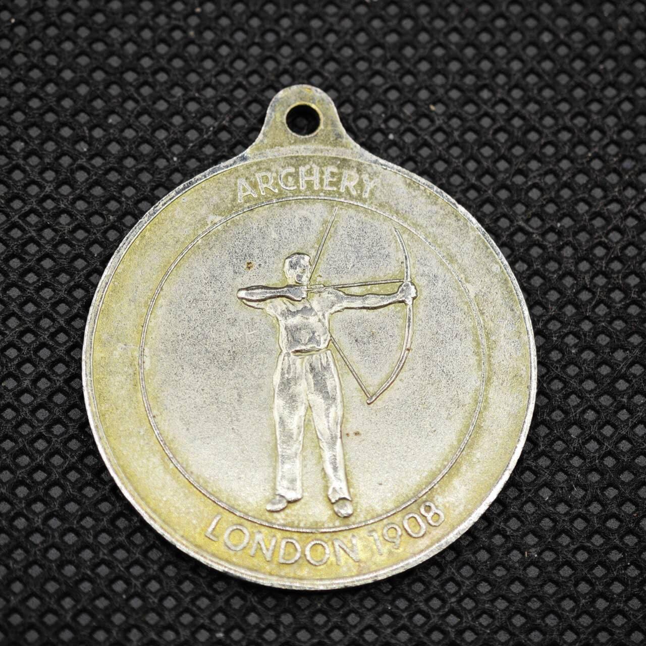 【淘币小摊】限时拍第八百一十六拍  纪念章场  满百包邮可预留两周  周一统一发货   奥运会射击纪念章直径32mm