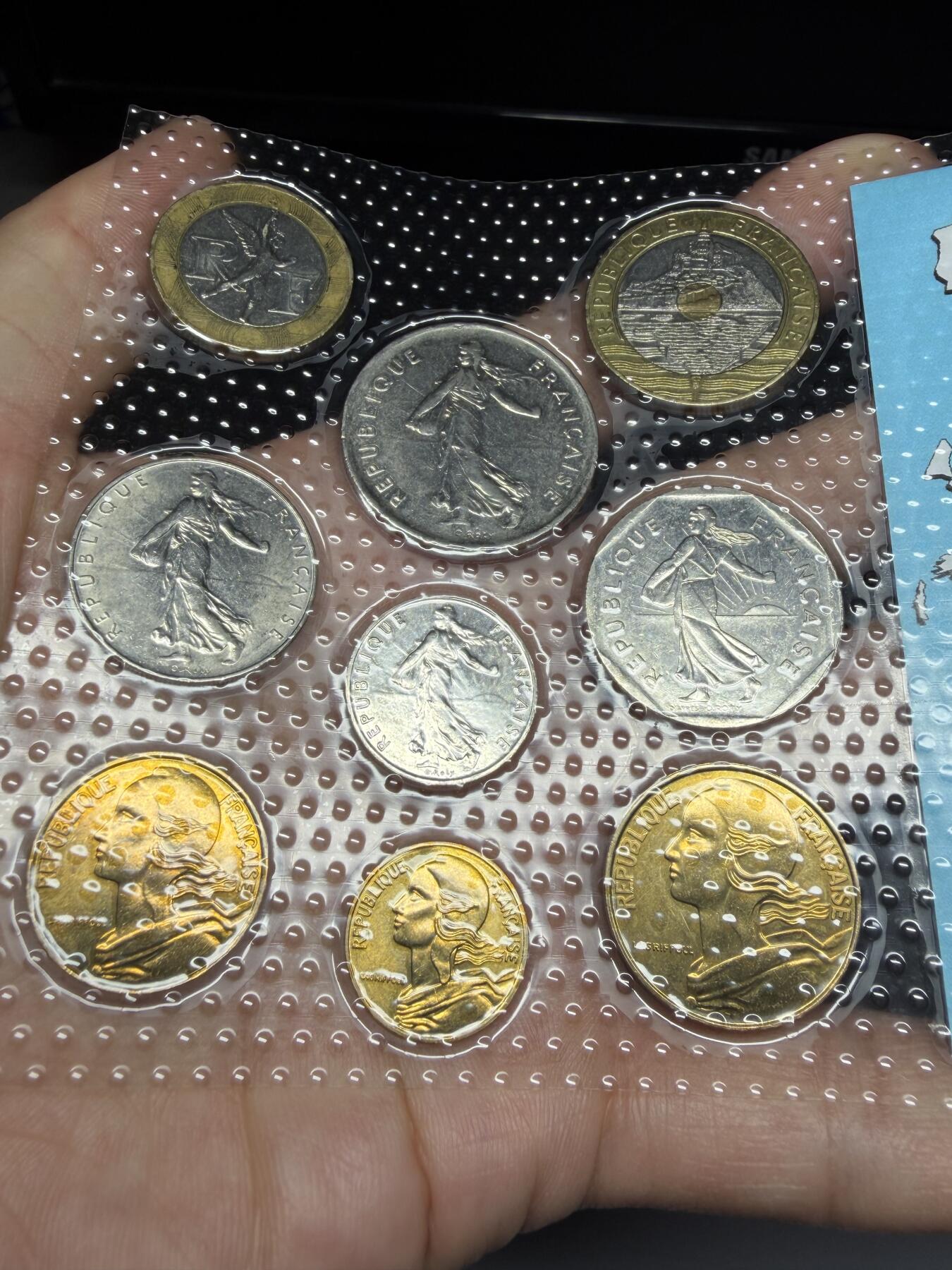 2025年集古藏今外币拍卖第十期-第10场—（总第290拍-纸币专场），本期拍完结算一次，发货时间2-3天，休息几天后继续新的一期拍卖。 法国各面值一套