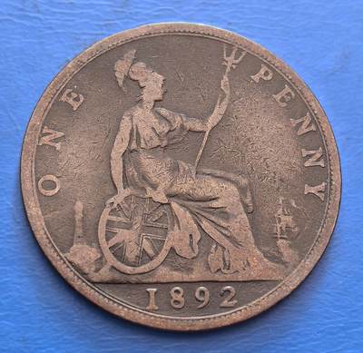 外国优质老铜币银币，周六九点倒数截拍，满百包邮，可寄存半年，喜欢朋友微信扫描二维码可直接参拍 - 英国1892年大便士