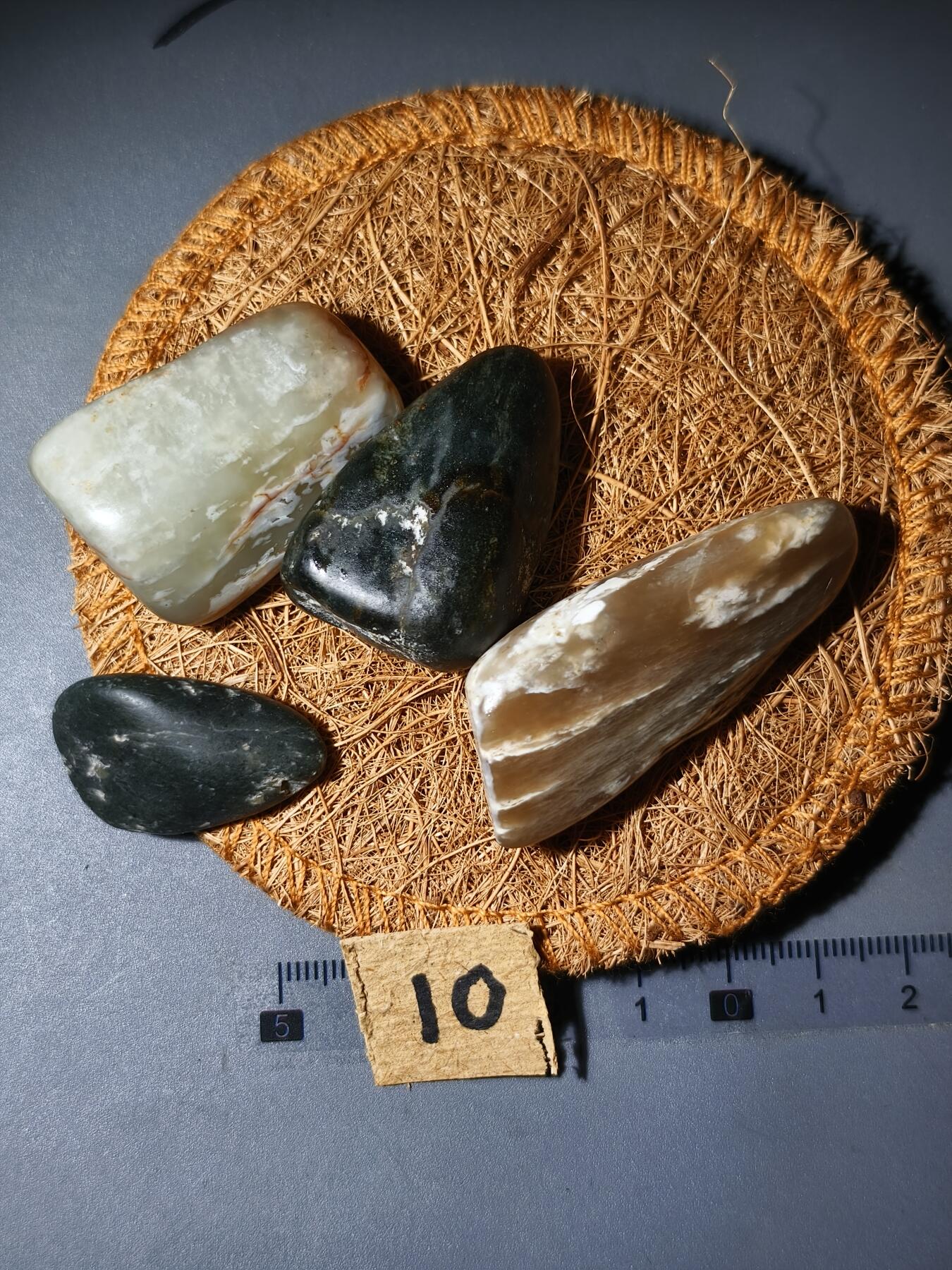 90期回流戒指饰品杂件纪念章丝路钱币专场 新疆和田玉籽料