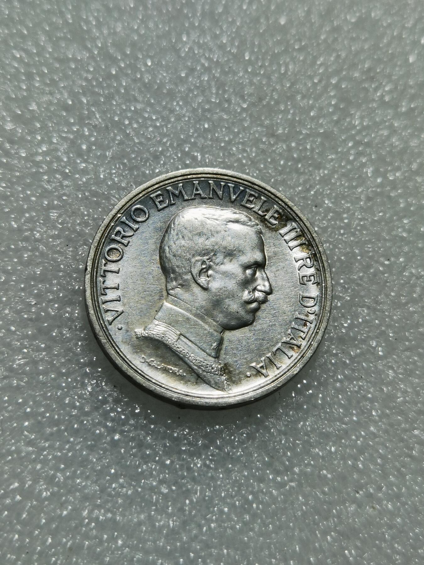 天下钱庄专场欢迎参拍 意大利胜利马车2里拉银币