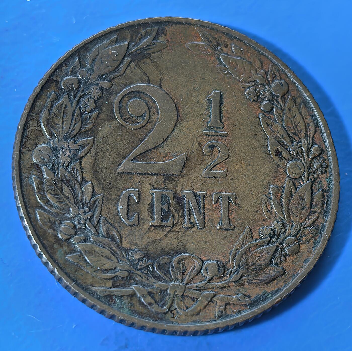 外国优质老铜币银币，周六九点倒数截拍，满百包邮，可寄存半年，喜欢朋友微信扫描二维码可直接参拍 荷兰1904年2.5分大铜币