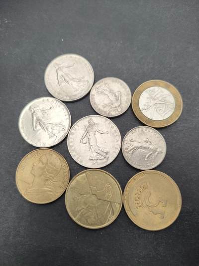 猩哥外币小铺➨【第204场】 - 硬币9个