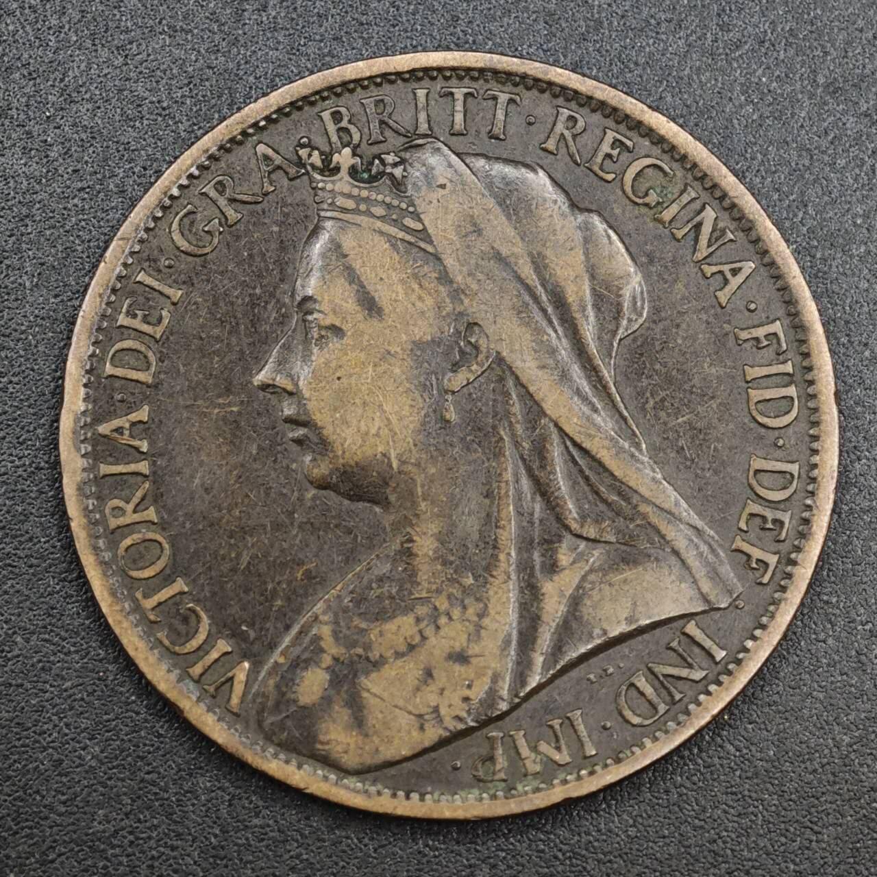 【淘币小摊】实时拍第八百一十四拍   散币场   满百包邮可预留二周 每周一统一发货   英国1897年维多利亚一便士铜币