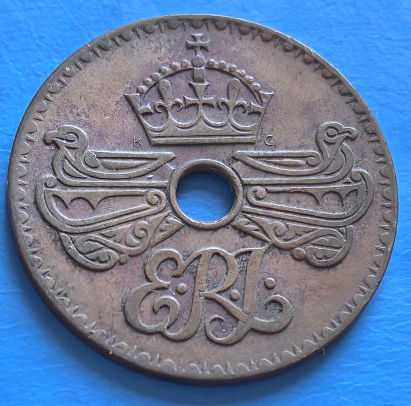 外国优质老铜币银币，周六九点倒数截拍，满百包邮，可寄存半年，喜欢朋友微信扫描二维码可直接参拍 新几内亚1936年爱德华八世大便士